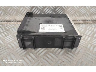 Блок предохранителей 15513163 Opel Astra K