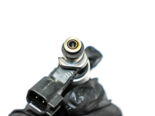 Форсунка 12647362    Chevrolet Camaro   