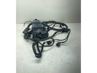   Pojistková skříňka 4l1971072nd, 7L0937576B   Audi Q7 4L 2014