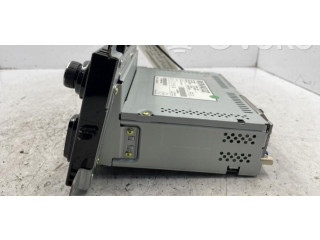 Дисплей Renault Clio IV