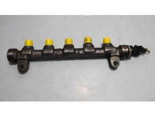 Магистральная трубка топлива