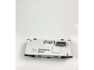 Дисплей    AA6T18B955AA   Renault Trafic II (X83)