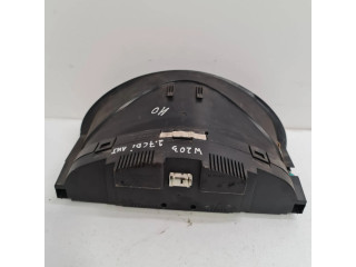 Панель приборов 88311323   Mercedes-Benz C W203       