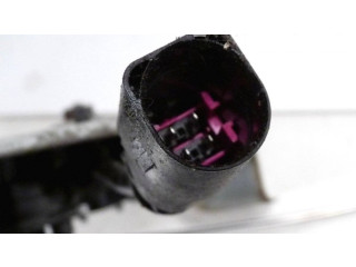 Zámek zadních dveří 7H0827201M Volkswagen Transporter - Caravelle T5 2004