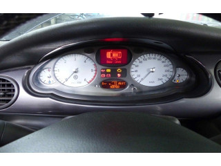 Блок предохранителей YAC003900, IMPRK899903 Rover 75