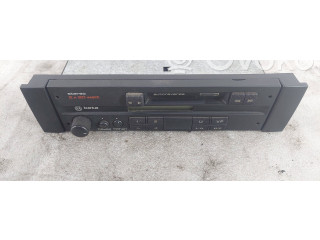 Блок предохранителей 357035152B, 8631121855 Volkswagen Golf III