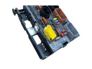 Pojistková skříňka 9667044980 Peugeot 3008 2011