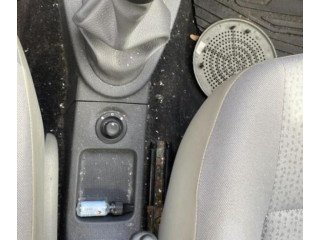 Зеркало электрическое Dacia Logan I 2004 - 2012 года