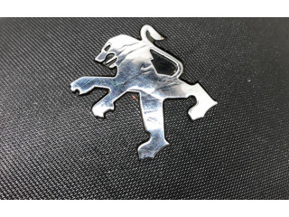 Подушка безопасности водителя    Peugeot 107