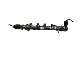 Топливная рампа 04L089D, 0194963 Skoda Octavia Mk3 (5E)