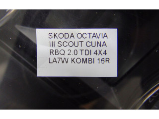 Панель приборов 5E0920959C   Skoda Octavia Mk3 (5E)       