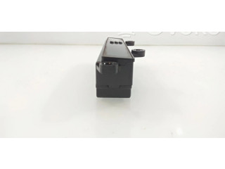 Дисплей    945201G000   KIA Rio