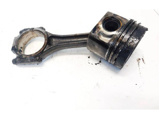 Píst Volkswagen PASSAT B5.5