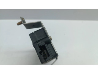 Zámek zadních dveří    Hyundai Matrix 2006