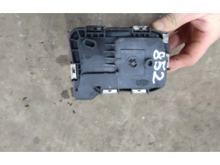 Дроссельная заслонка 03F133062B   Volkswagen Jetta VI