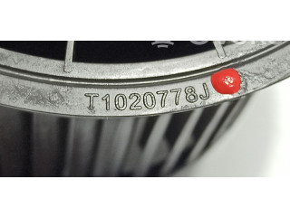 Вентилятор печки    272108177R   Dacia Sandero