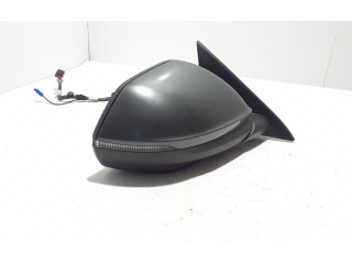 Зеркало электрическое        Audi Q8  2018 -  года   