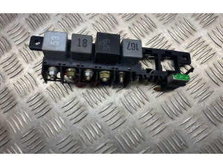 Блок предохранителей 03L130277 Audi RS4 B8
