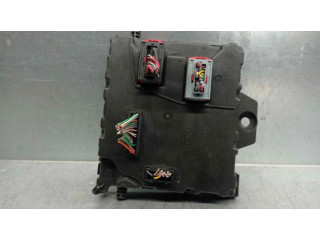 Pojistková skříňka 8201077405B, 002025210 Renault Kangoo II 2008