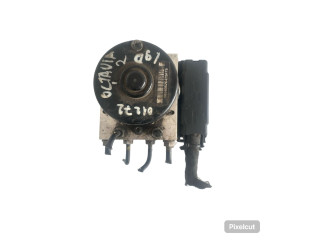 Блок АБС 1K0907379AC   Skoda  Octavia Mk2 (1Z)  2004 - 2013 года