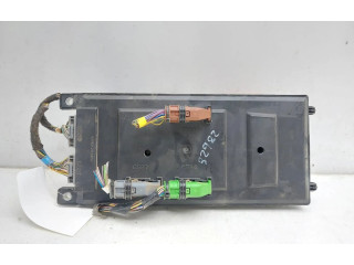   Pojistková skříňka DK6214F041AD   Land Rover Range Rover Sport L320 2013