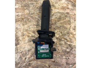 Ручка стеклоочистителей 30768100, 05W52D   Volvo V70