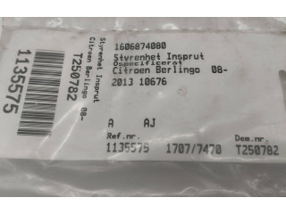 Řídící jednotka 0281019817, 9666729580   Citroen Berlingo 2013