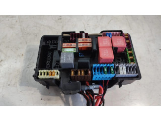 Pojistková skříňka Mercedes-Benz C W205 2016