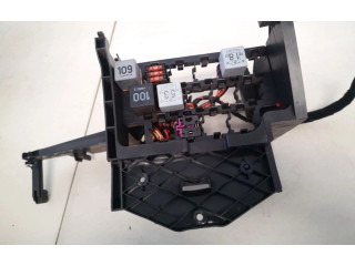 Блок предохранителей  6q0972595a   Volkswagen Polo    