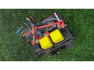 Блок предохранителей 46447809   Alfa Romeo 166    