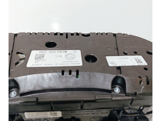 Панель приборов 5E0920751B, A2C94799001 Skoda Octavia Mk3 (5E)