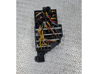 Блок предохранителей 7703297597 Renault Clio II