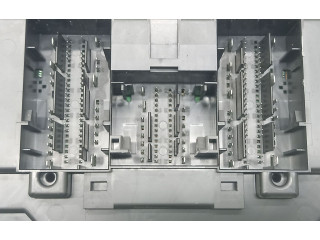 Блок управления 6C0937089D Skoda Fabia Mk3 (NJ)