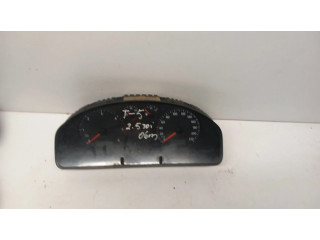 Přístrojová deska Volkswagen Transporter - Caravelle T5 2012 7E0920860J