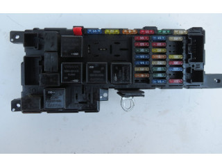 Блок предохранителей 8678449 Volvo XC90