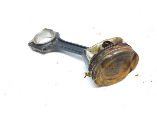  Поршень с шатуном    Mercedes-Benz CLA C117 X117 W117  