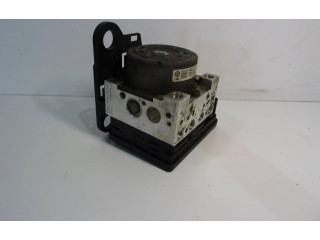 Блок АБС 5Q0907379R, 5Q0614517Q Skoda Octavia Mk3 (5E) 2013 - 2019 года