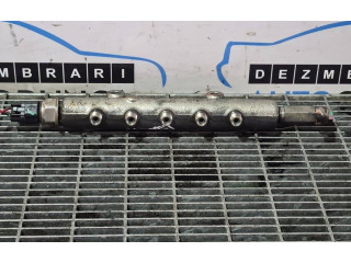 Топливная рампа Mitsubishi L200 для двигателя 4D56