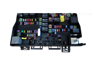 Блок предохранителей 68194607AG, P68194607AG   Jeep Grand Cherokee    