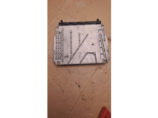 Блок управления двигателя 08677708A, 0000067185   Volvo V70