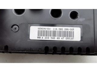 Přístrojová deska Mercedes-Benz C W203 2004 A2035404947