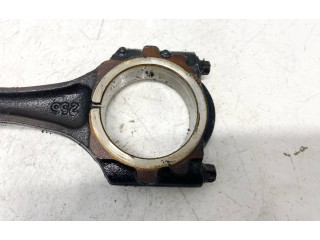  Поршень с шатуном    Chevrolet Epica  