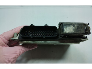 Блок управления двигателя 030906032CE, 030906032CE   Volkswagen Lupo