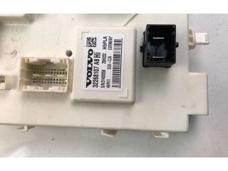 Блок управления 32268107AB Volvo XC40