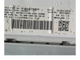 Панель приборов 9805976080 Peugeot 2008 I