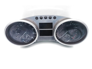 Přístrojová deska  Mercedes-Benz ML W164 2009 A2514405947  