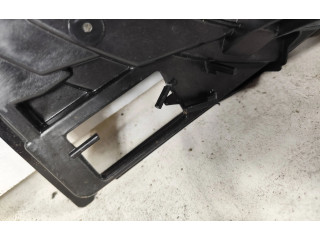 Электрический вентилятор радиаторов       Volkswagen Golf VIII  2019 -  года   