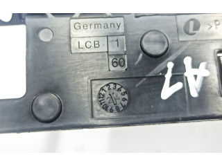 Блок предохранителей 2Q0915345A, 21449 Audi A1