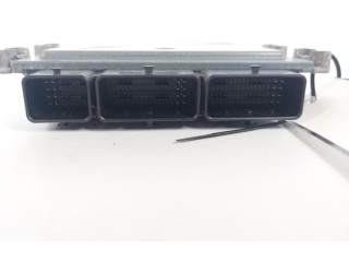 Блок управления двигателя 237109915R, 237109915R Dacia Duster