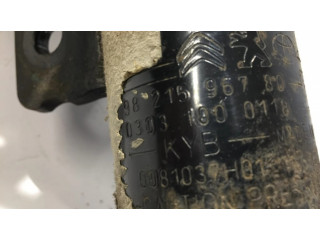 Передний амортизатор с пружиной      